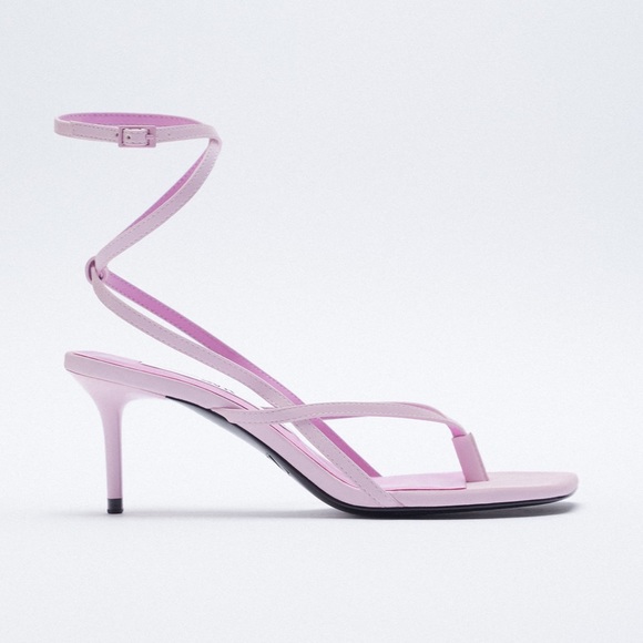 Zara Shoes - NWT ZARA Heeled Leather Square Toe Sandals 8/39